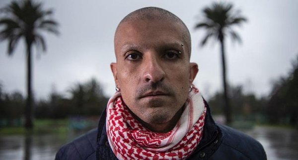 Polémica en Chile por constituyente y líder de protestas que simuló cáncer