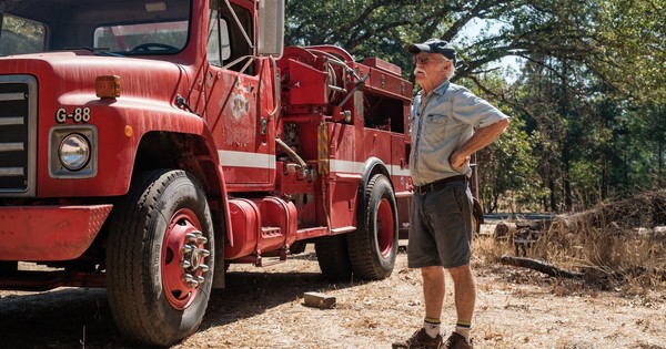 La Nación / Sequía histórica: vinicultores de California combaten los incendios por su propia cuenta