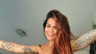 "¿Qué ejemplo das a tu hija mostrando el ....?"