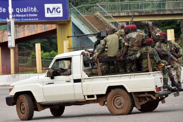 Unidad militar toma el poder en Guinea y disuelve la Constitución | El Independiente