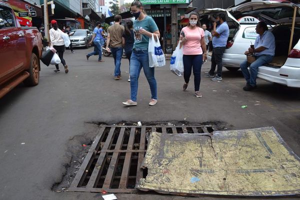 Revitalización del microcentro de Ciudad del Este será clave para repunte comercial - ABC en el Este - ABC Color
