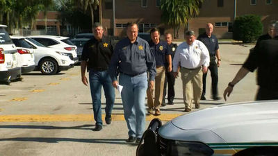 Cuatro personas, entre ellos un bebé, mueren en tiroteo en Florida | El Independiente