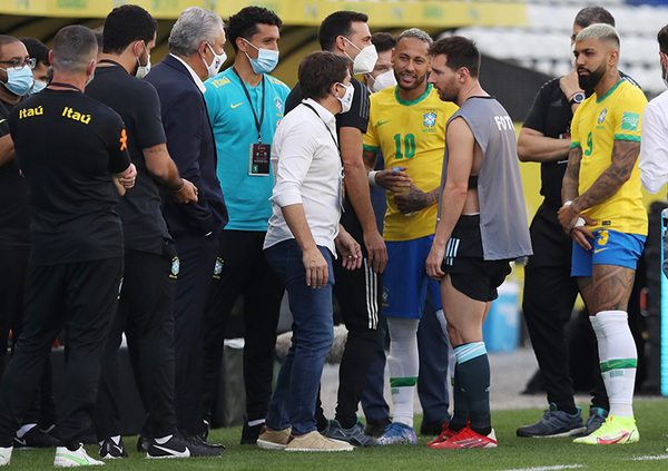 Lionel Messi: "Hace 3 días que estamos acá y estaban esperando que empezara el partido para venir" | OnLivePy