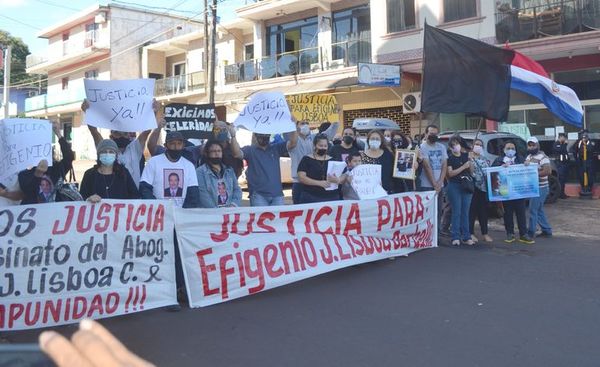 Piden más tiempo para concluir investigación del asesinato del abogado Lisboa - ABC en el Este - ABC Color