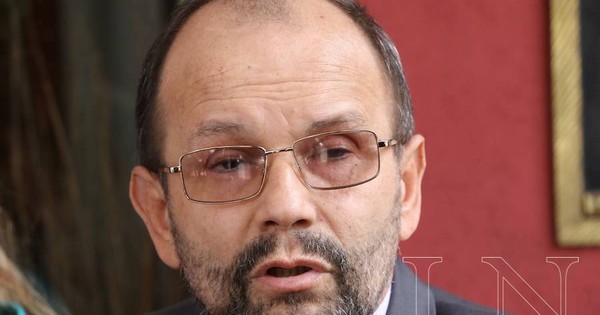 La Nación / Latorre pide dar un corte a “racismo y xenofobia”