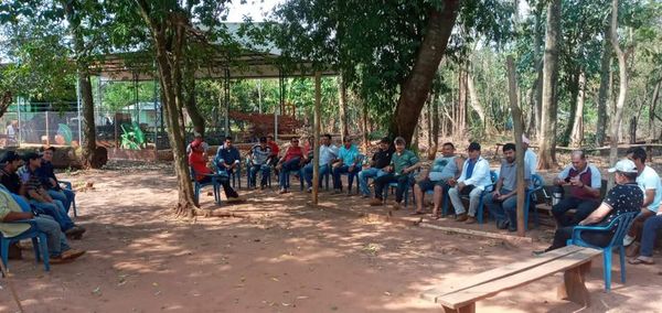 Dirigencia campesina no acepta el monopolio de la semilla de cañamo - Nacionales - ABC Color