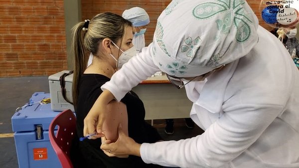 Reinician este lunes aplicación de primeras dosis | Noticias Paraguay