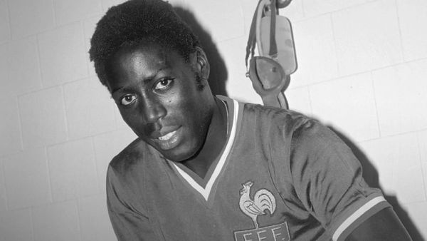 Futbolista francés fallece después de 39 años en coma