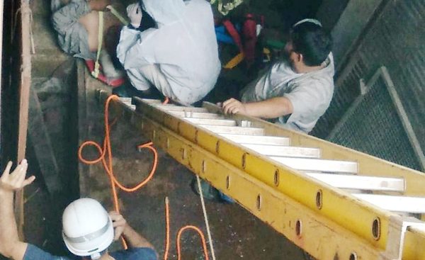 Técnico de la Ande sufre descarga eléctrica durante mantenimiento de red subterránea – Diario TNPRESS