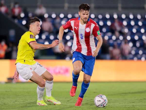 Descolorido empate de la Albirroja ante Colombia