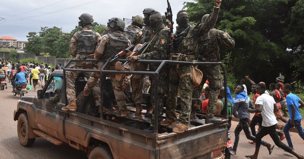 La Nación / Militares dan golpe de Estado en Guinea y capturan al presidente