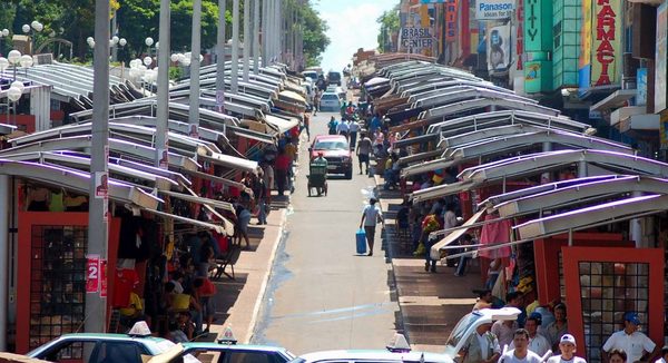 Comerciantes esteños piden reunión con autoridades del Equipo Económico Nacional