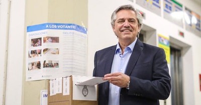 La Nación / “Enfrentamos dos modelos de país”: presidente argentino ante cruciales elecciones legislativas