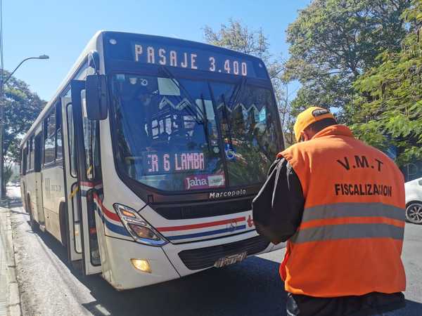 Buses permisionarios del Viceministerio de Transporte mantienen precio del pasaje - El Trueno