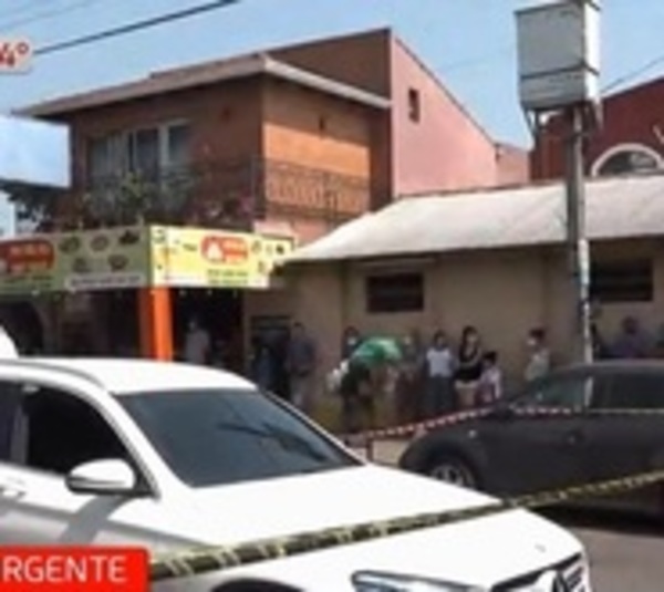 Atacan a tiros a una camioneta en Fernando de la Mora - Paraguay.com