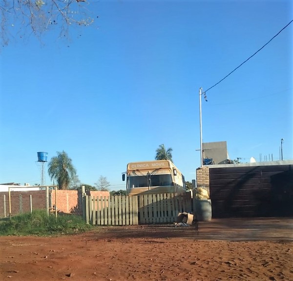 Clínica móvil de CDE “TIRADO” en Presidente Franco