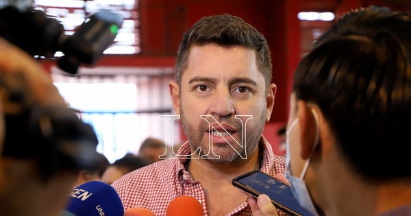 La Nación / “Los arreglos se hacían entre cuatro paredes”, recordó Alliana a Samaniego su presidencia en ANR
