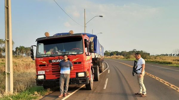 Senad detiene a cuatro personas con una carga de marihuana