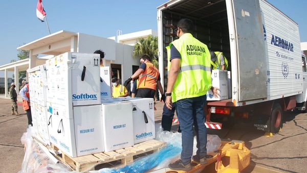 Arriban más de 173.000 dosis contra el Covid-19 de vacunas Pfizer