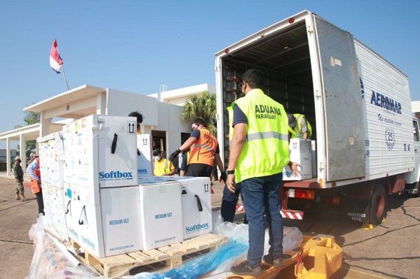 Arriban más de 173.000 dosis contra el Covid-19 de vacunas Pfizer