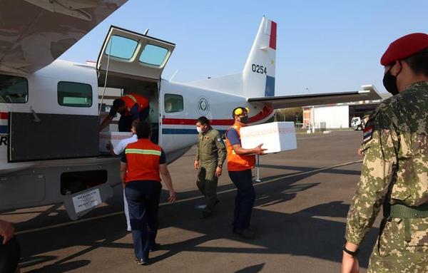 48 mil vacunas donadas por Uruguay llegaron al país