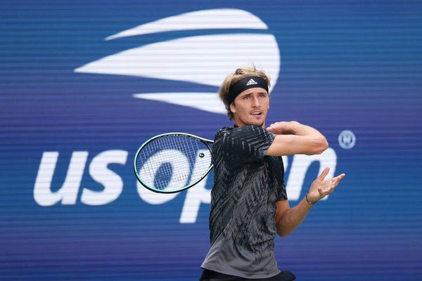 Zverev aplaca al joven Sinner y está en cuartos del Abierto de EEUU - Tenis - ABC Color