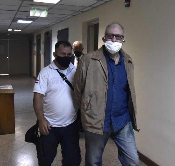 Stadecker va a juicio oral por el feminicidio de Sabryna Breuer - Nacionales - ABC Color