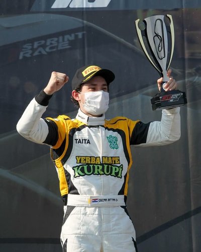 Óscar Bittar y una gran performance en el GT Race de Brasil