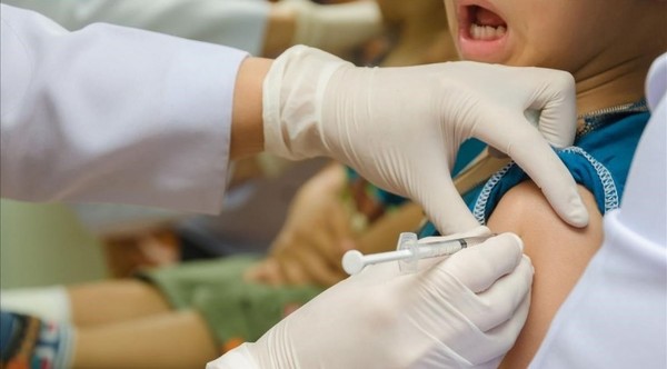 Chile aprobó vacuna Sinovac para niños mayores de 6 años