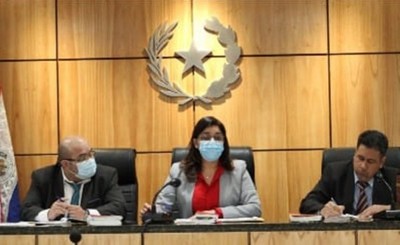 Condenan a 20 años de cárcel a un hombre por matar a su suegro