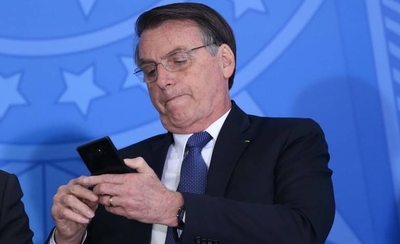 Diario HOY | Bolsonaro firma decreto para limitar poder moderador de las redes sociales