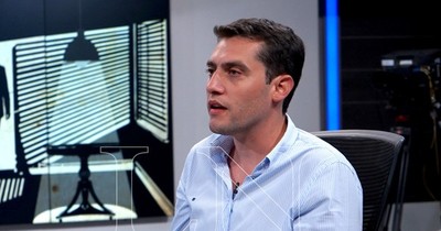 La Nación / Personas que usan OrCam dan fe de cómo les cambió la vida