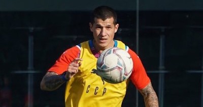 La Nación / Arce prepara cambios
