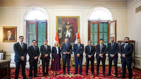 Los agentes antidrogas no podrán portar armas sin autorización ni hacer política