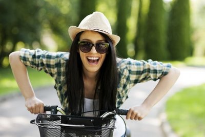 LA MUJER TIENE DERECHO A SER FELIZ A CUALQUIER EDAD DE LA VIDA - La Voz del Norte