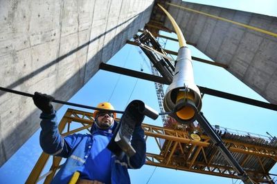 Colocan los primeros cabos que sostendrán el Puente de la Integración - ABC en el Este - ABC Color