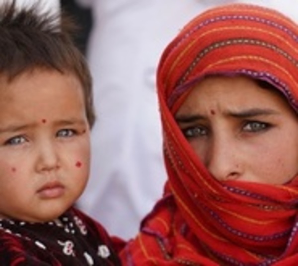 Paraguay está dispuesto a recibir a mujeres y niños afganos, aseguran - Paraguay.com