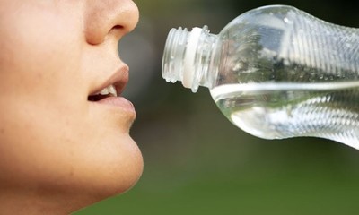 Instan a mantener una hidratación adecuada ante altas temperaturas - OviedoPress