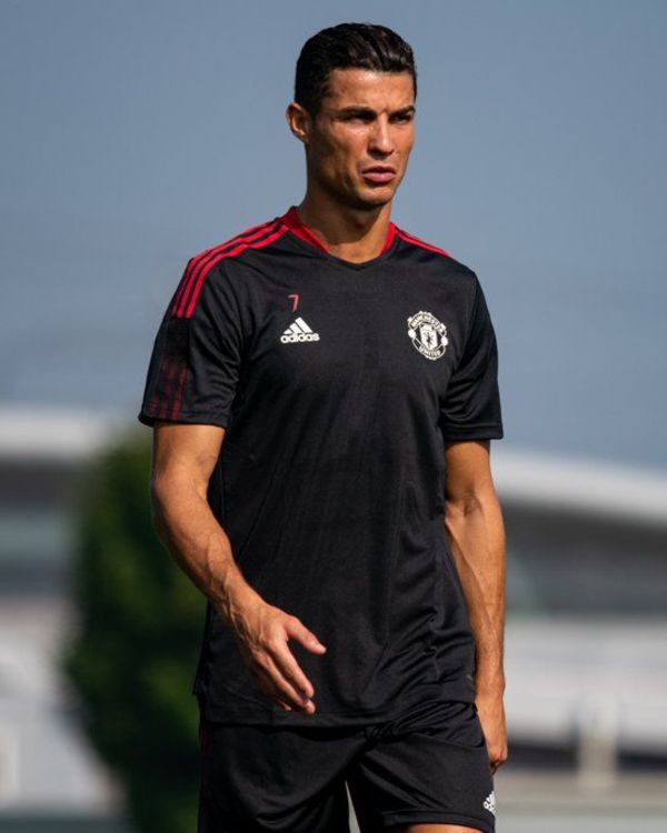 Cristiano se entrena por primera vez con el United - Fútbol - ABC Color