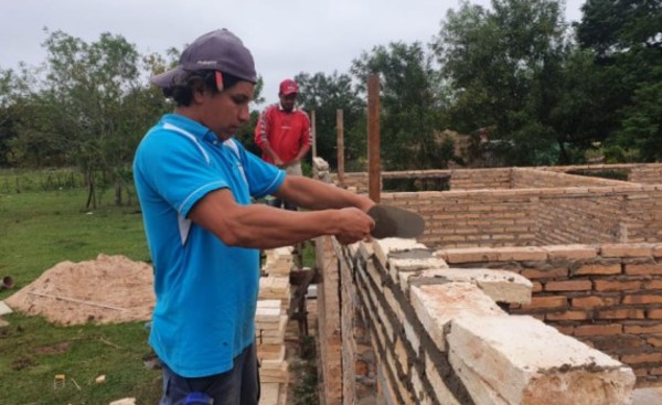 Gobierno inició construcción de 1.018 viviendas en nueve departamentos