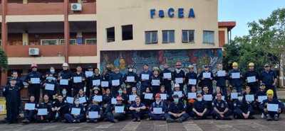 SON ACREDITADOS CASI 80 BOMBEROS FORESTALES