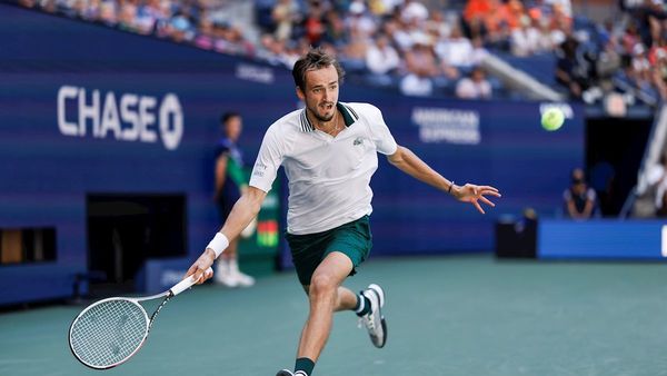 Medvedev alcanza por tercera vez consecutiva la semifinal del US Open