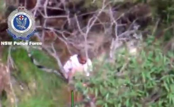 Rescatan a un niño de 3 años en un bosque de Australia tras 4 días desaparecido