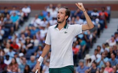 Medvedev alcanza por tercera vez consecutiva la semifinal del US Open - Tenis - ABC Color