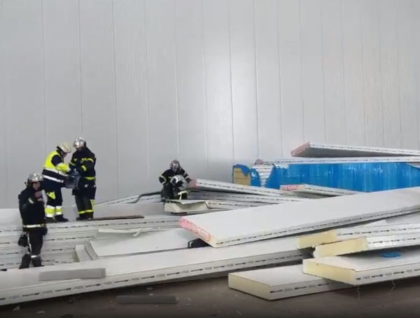 Un paraguayo fallecido y otros dos heridos graves al desprenderse parte del falso techo en construcción en España