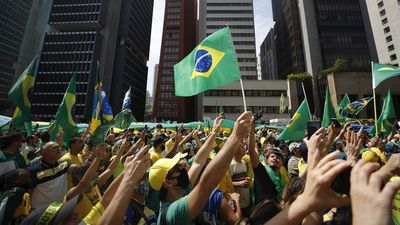 Bolsonaro amenaza al Supremo durante masiva manifestación de la ultraderecha
