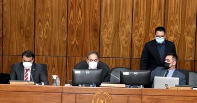 La Nación / Hacienda expuso plan de gastos para el 2022