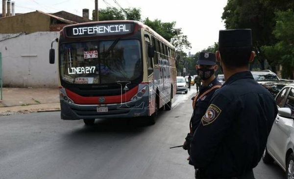 Diario HOY | Reforzarán controles policiales en paradas y en buses