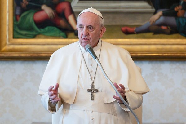 El papa Francisco advirtió que aún “existe la esclavitud de la mujer” y cuestionó la desigualdad de oportunidades | .::Agencia IP::.