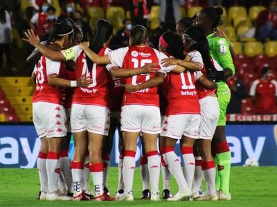 Fany Gauto y Amada Peralta perdieron la ida por goleada - Fútbol Internacional - ABC Color